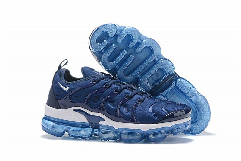 air vapormax plus vs real,air max vapormax plus,nike air vapormax tn