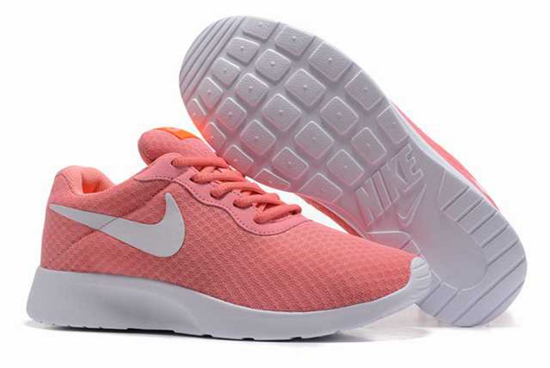 are nike tanjun slip resistant femme,hervis nike tanjun femme,nike tanjun azul femme