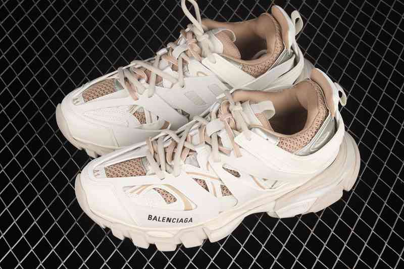 balenciaga track sneakers pink and blue,balenciaga track sneaker black and white,balenciaga chaussures dechire