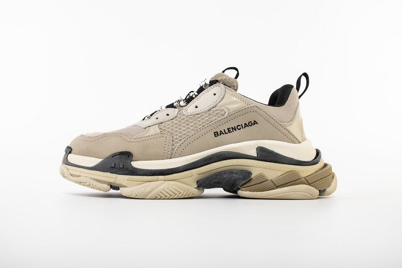 balenciaga triple s,balenciaga triple s porte,balenciaga shos latest