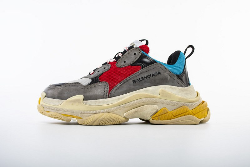 balenciaga triple s turquoise,balenciaga triple s white black,balenciaga shos logo