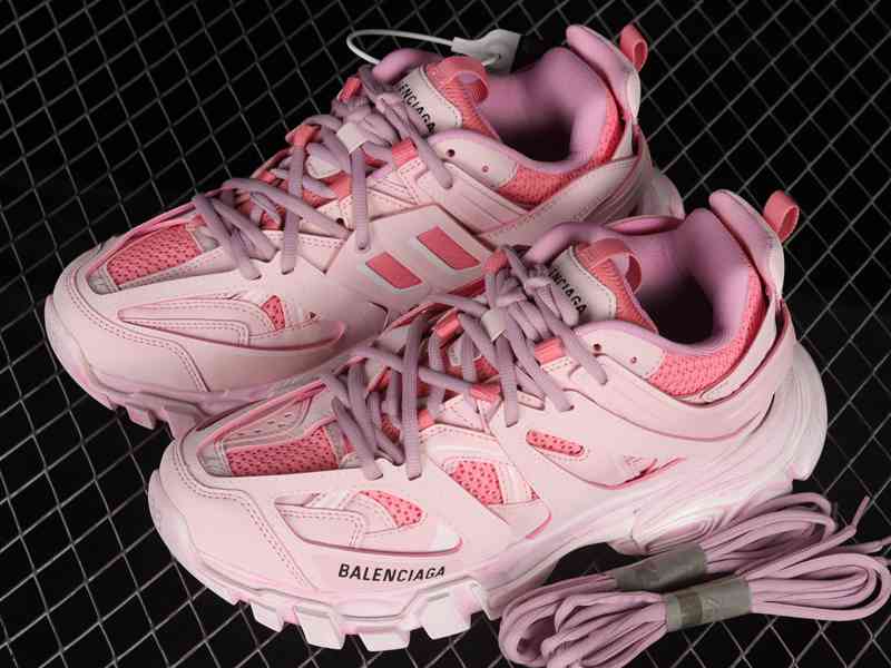 balenciaga wmns track sneaker pink,balenciaga track sneaker grey,chaussure balenciaga femme pas cher