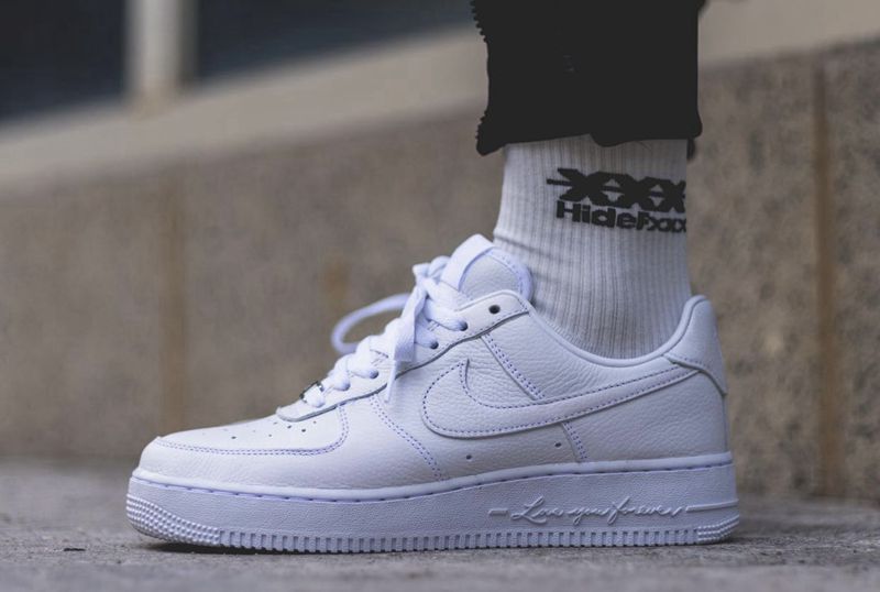 chaussure nike air force 1 fontaka pour femme,nike air force 1 pixel femme,nike air force 1 low yohood