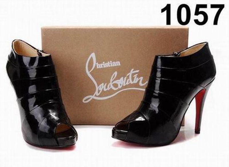 christian louboutin et ses soeurs,christian louboutin shoes for sale used,christian louboutin heels rate