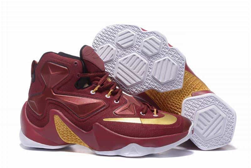 is lebron james retired from basketball,lebron james goat,sepatu nike lebron