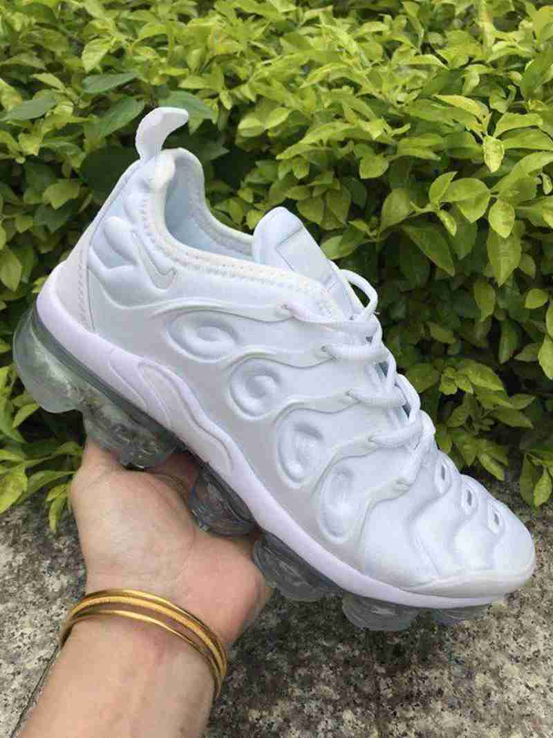 nike air vapormax d ms x femme,nike air vapormax explorer dark femme,buty meskie nike air vapormax 2021 fk femme