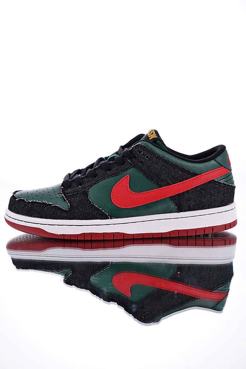 nike sb dunk high pro froskate all love,how to lace nike dunk sb low,nike sb dunk low pro og qs purple lobster