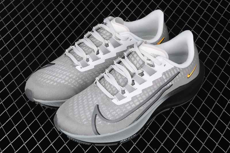 nike zoom bella 6 premium,unisex nike zoom rival waffle,gt cut 2 air zoom