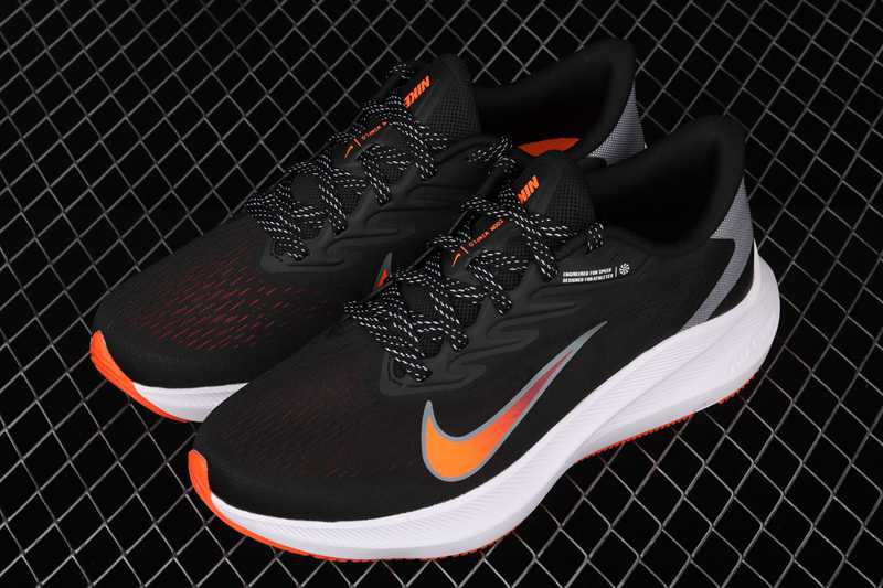 nike zoom pegasus 33,cakma air zoom krampon,nike air zoomx