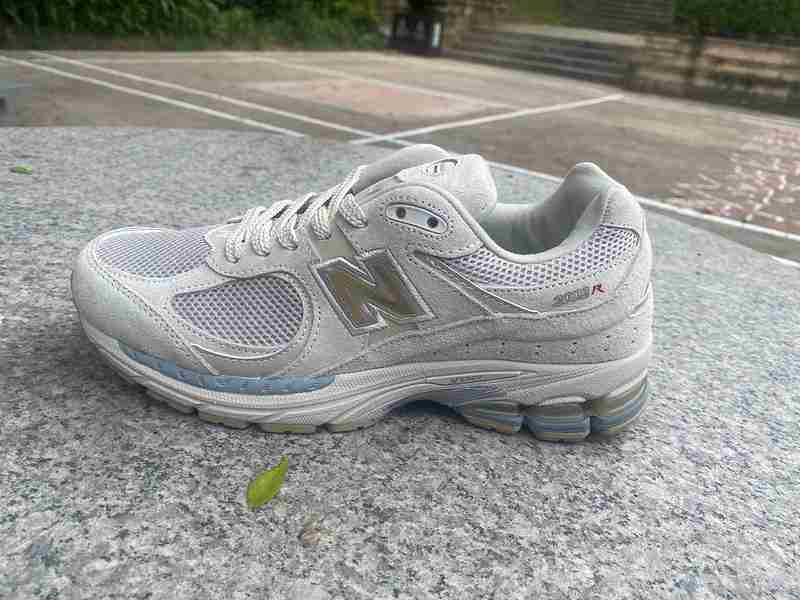 paris new balance,new balance 720,yellow new balance 550