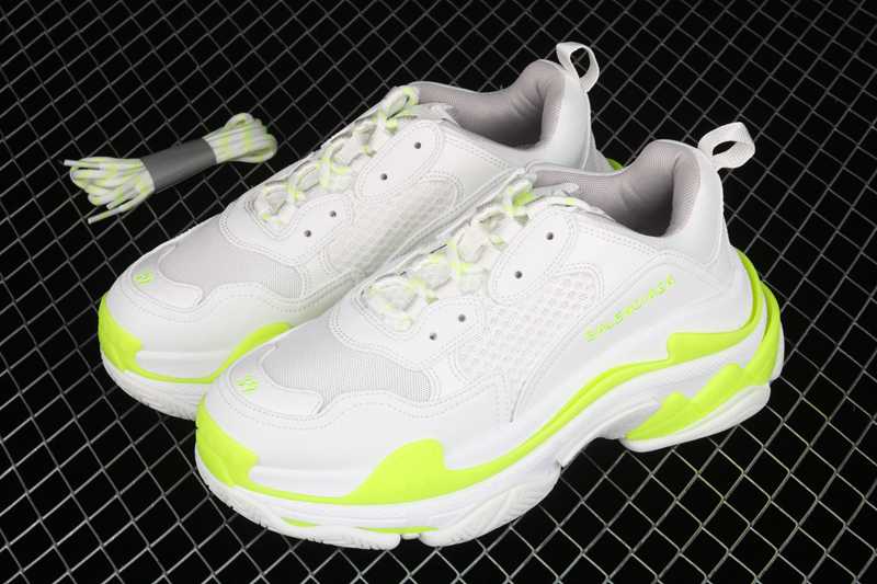 tenis balenciaga triple s precio,balenciaga triple s 40,balenciaga shos quotes