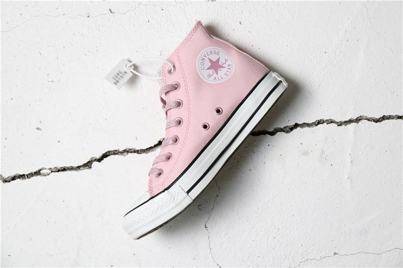 the white converse low,converse hike low top,converse shos toddler girl